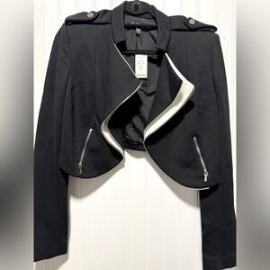 Bebe size M cropped blazer
